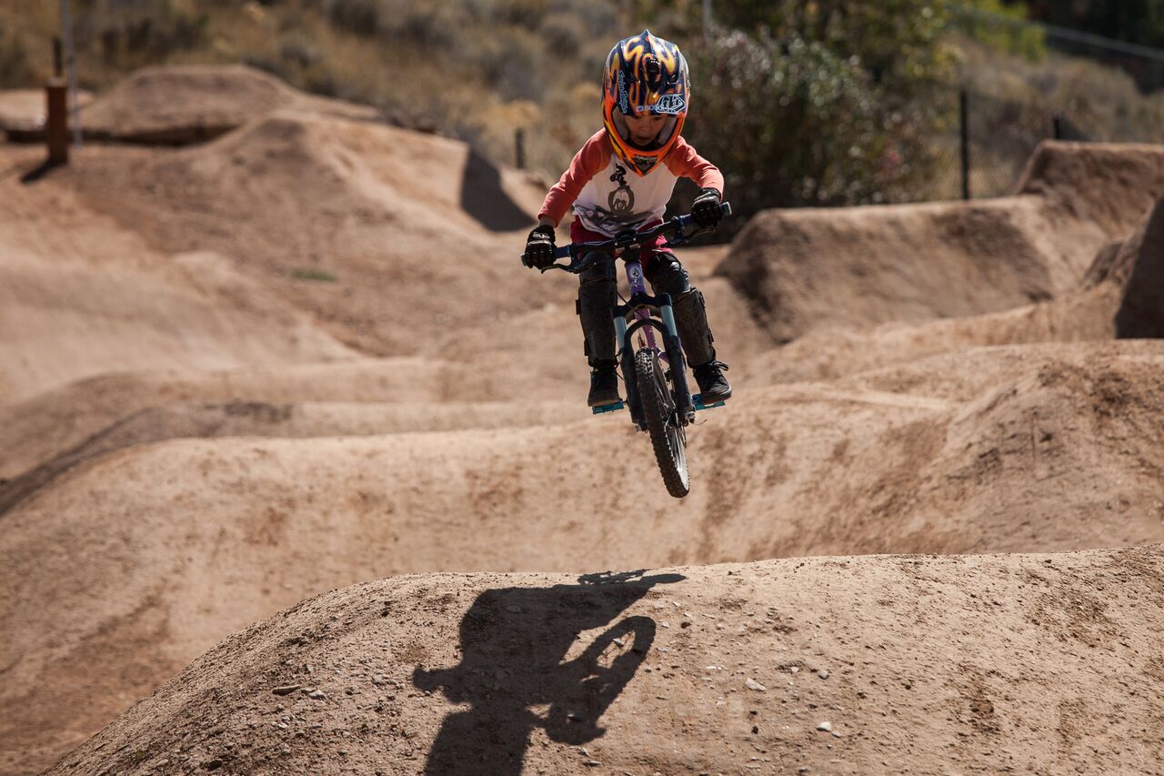 beginner dirt jump bike